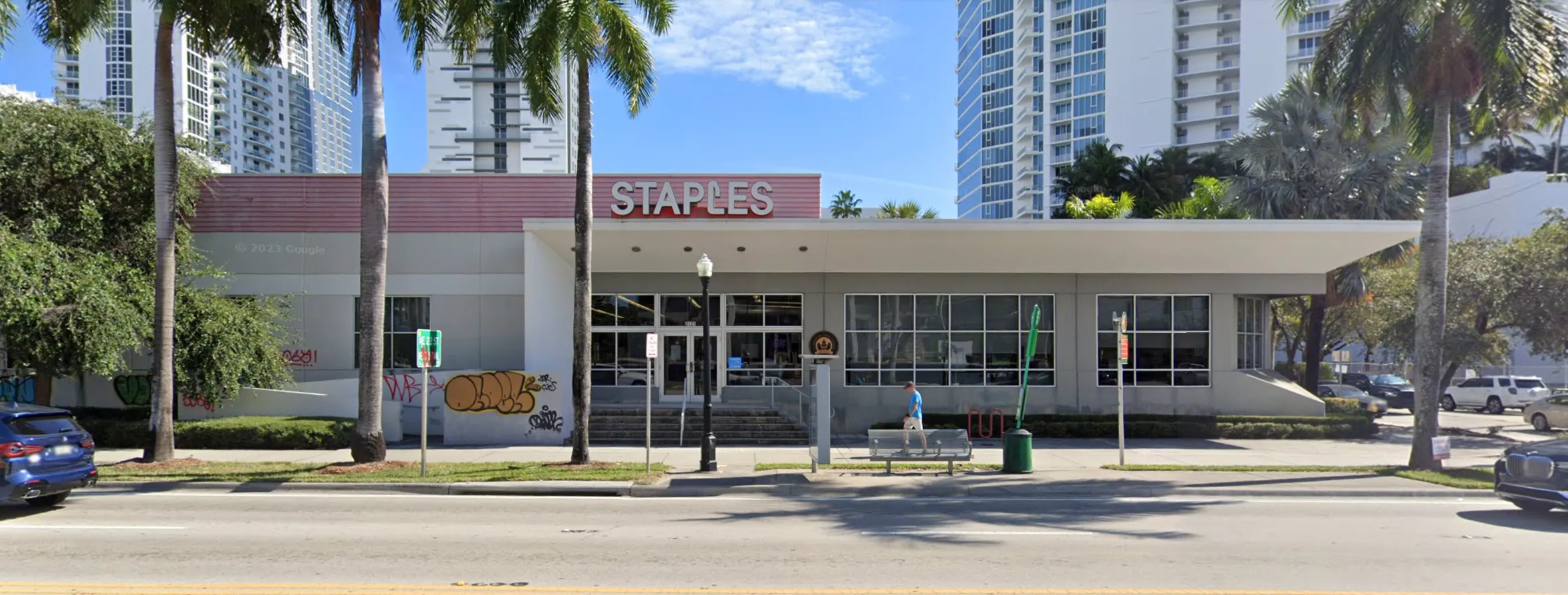 2121 Biscayne Blvd, Miami — retail, sold by APEX