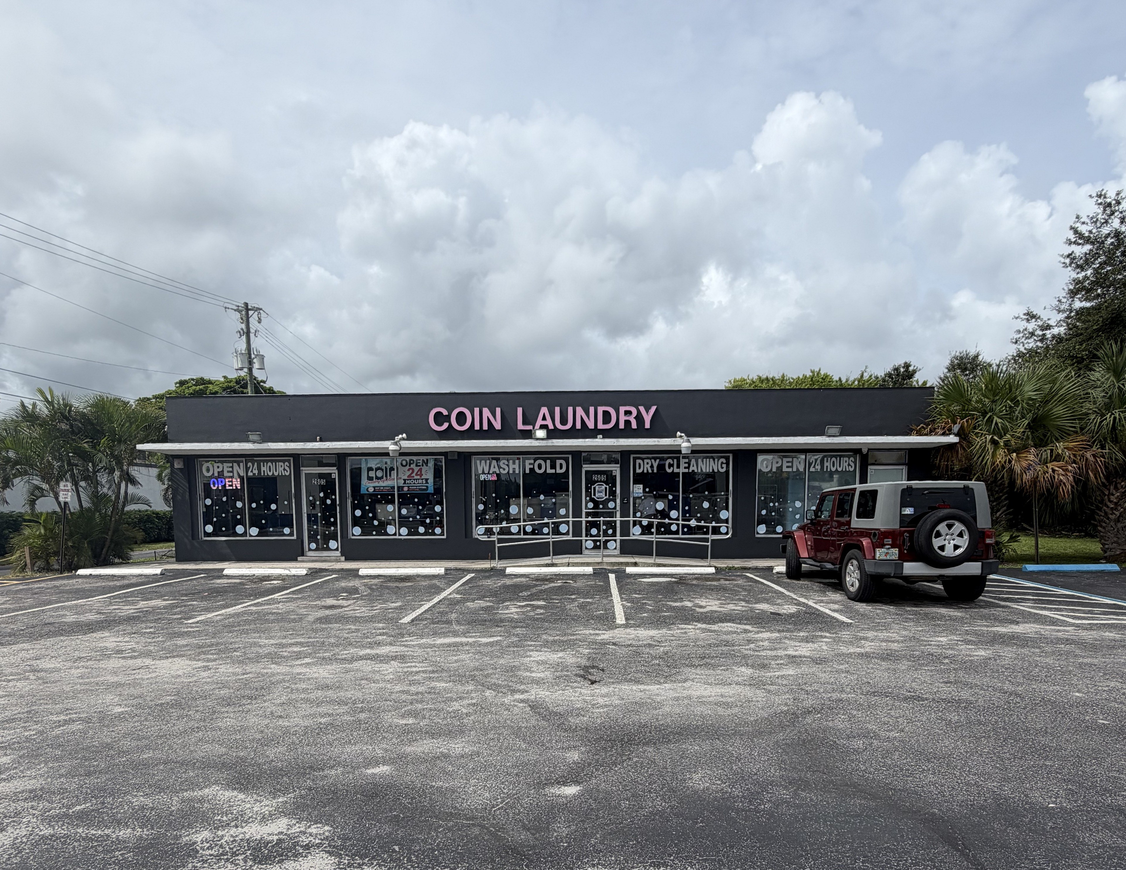 2605 N Andrews Avenue — photograph 6