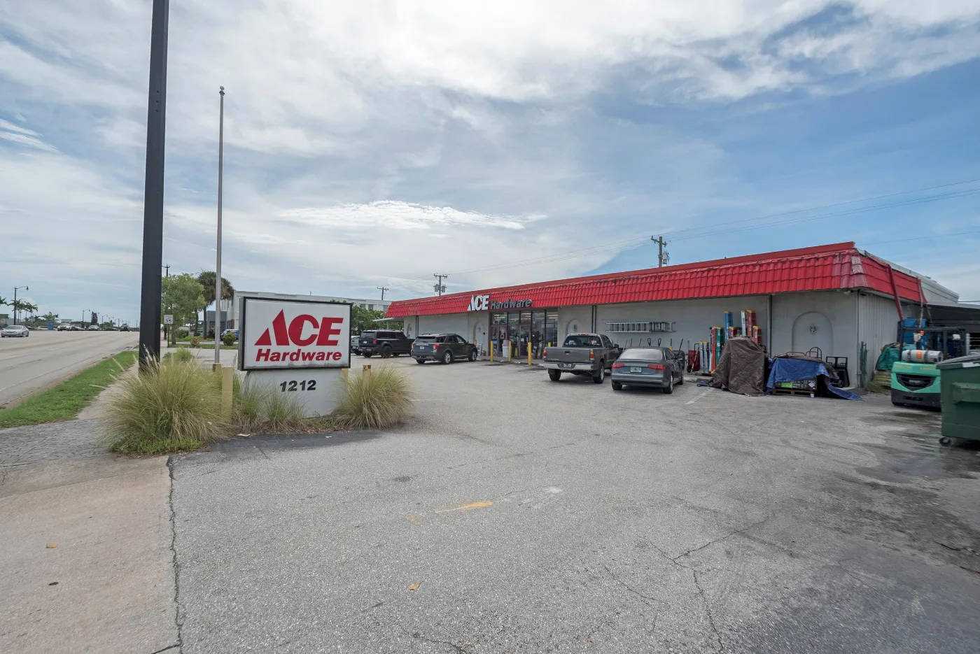 1212 & 414 W Lantana Rd