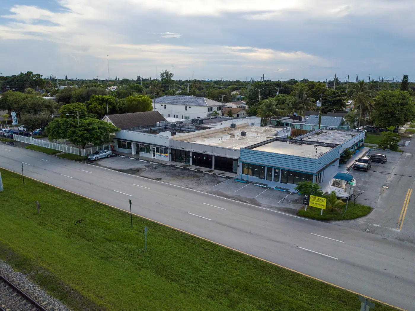 1318 N Dixie Hwy — photograph 4