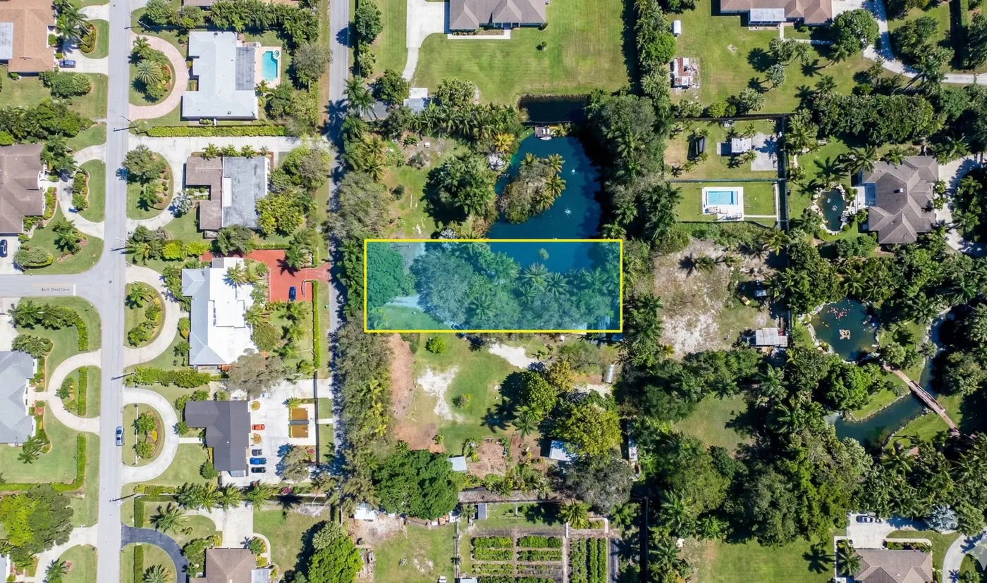 154th Street – 870, North Miami Beach, FL — Land, sold
