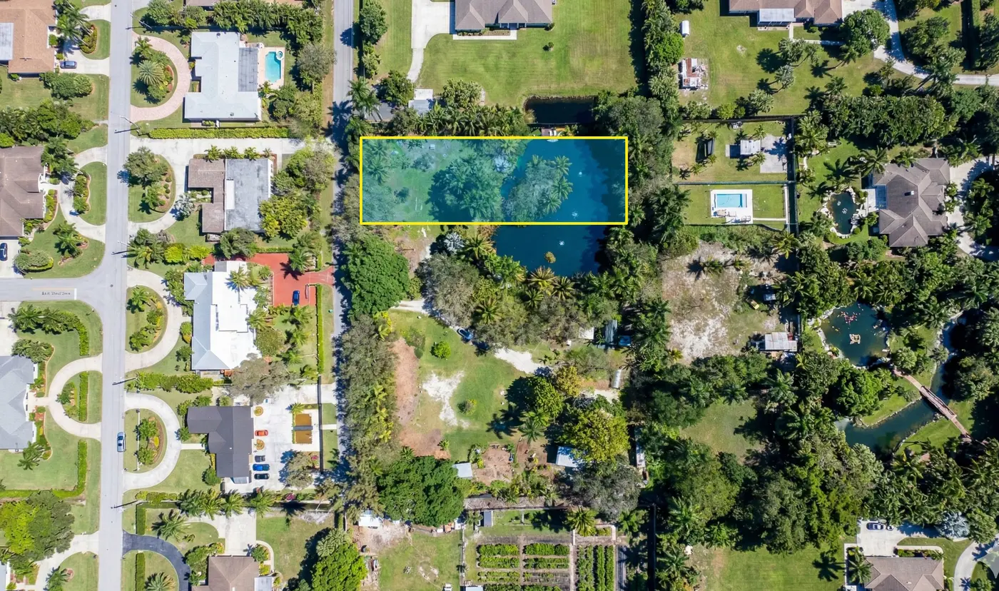 154th Street – 880, North Miami Beach, FL — Land, sold
