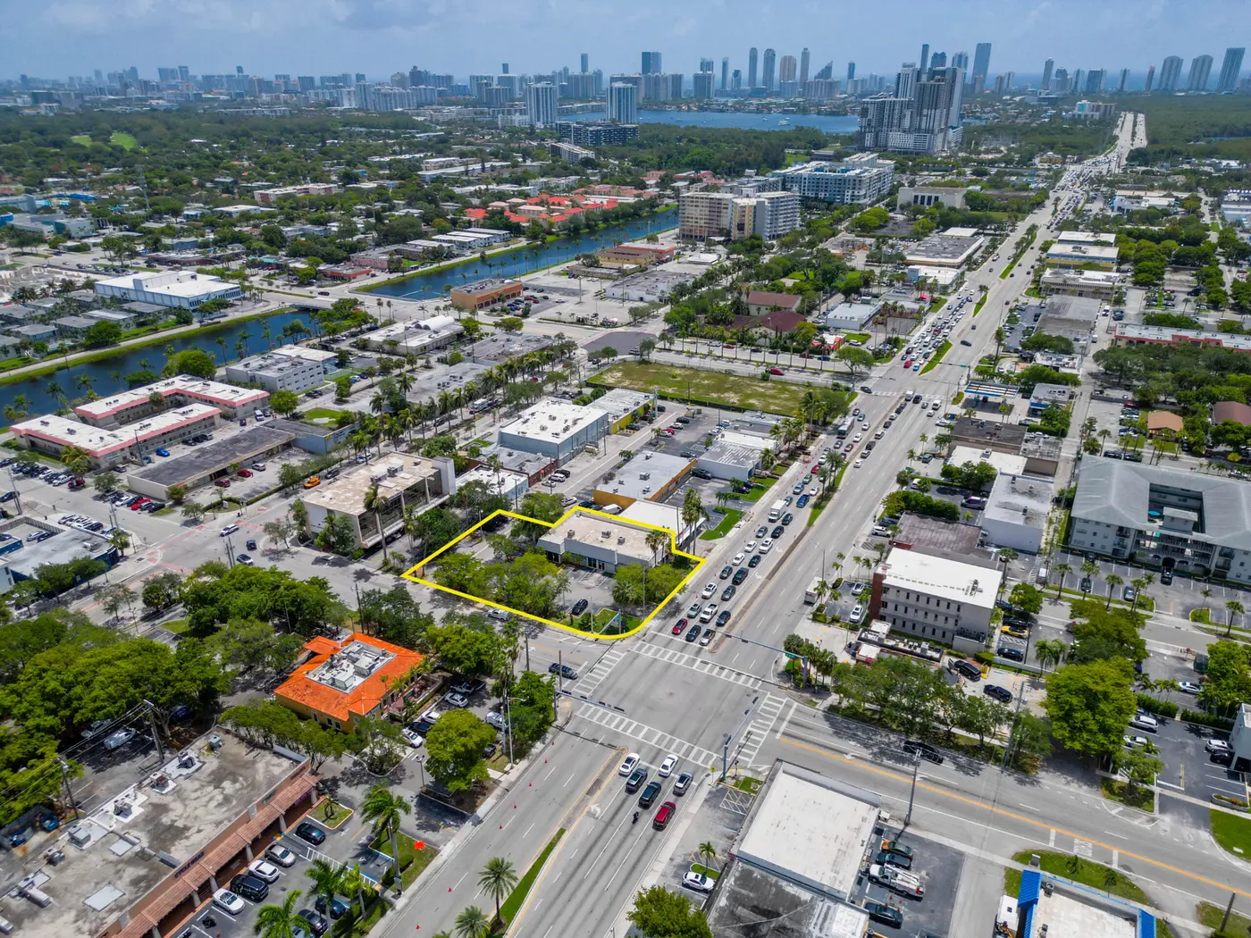 1813 NE 163rd St, North Miami Beach, FL — Retail, sold