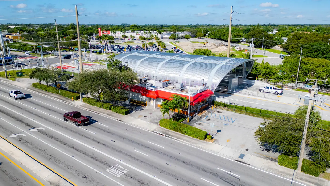 20462-20500 S Dixie Hwy — photograph 3