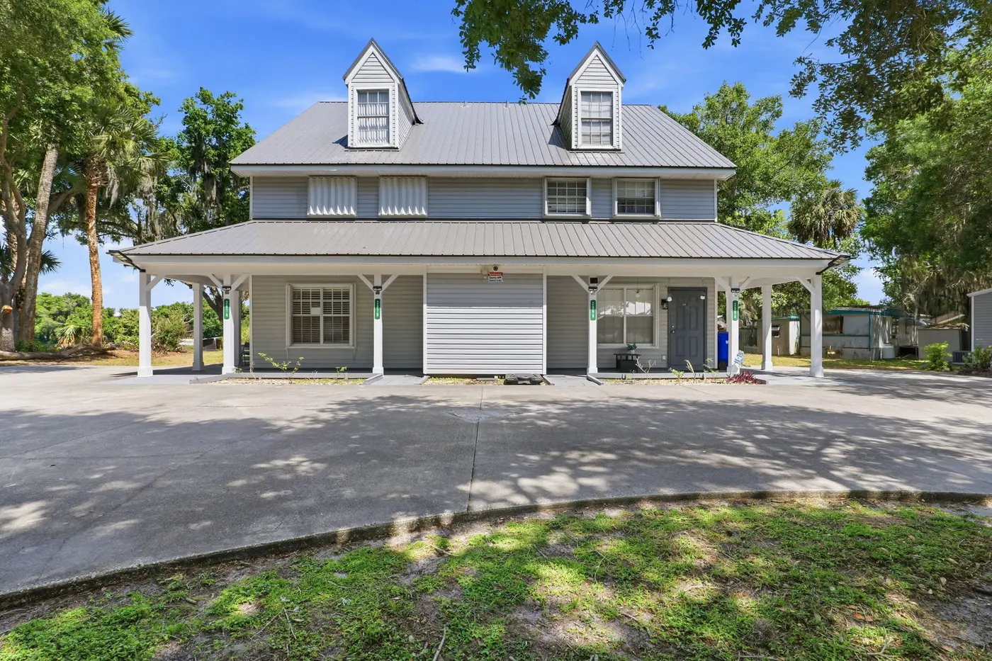 207 SE 6th Ave — photograph 7