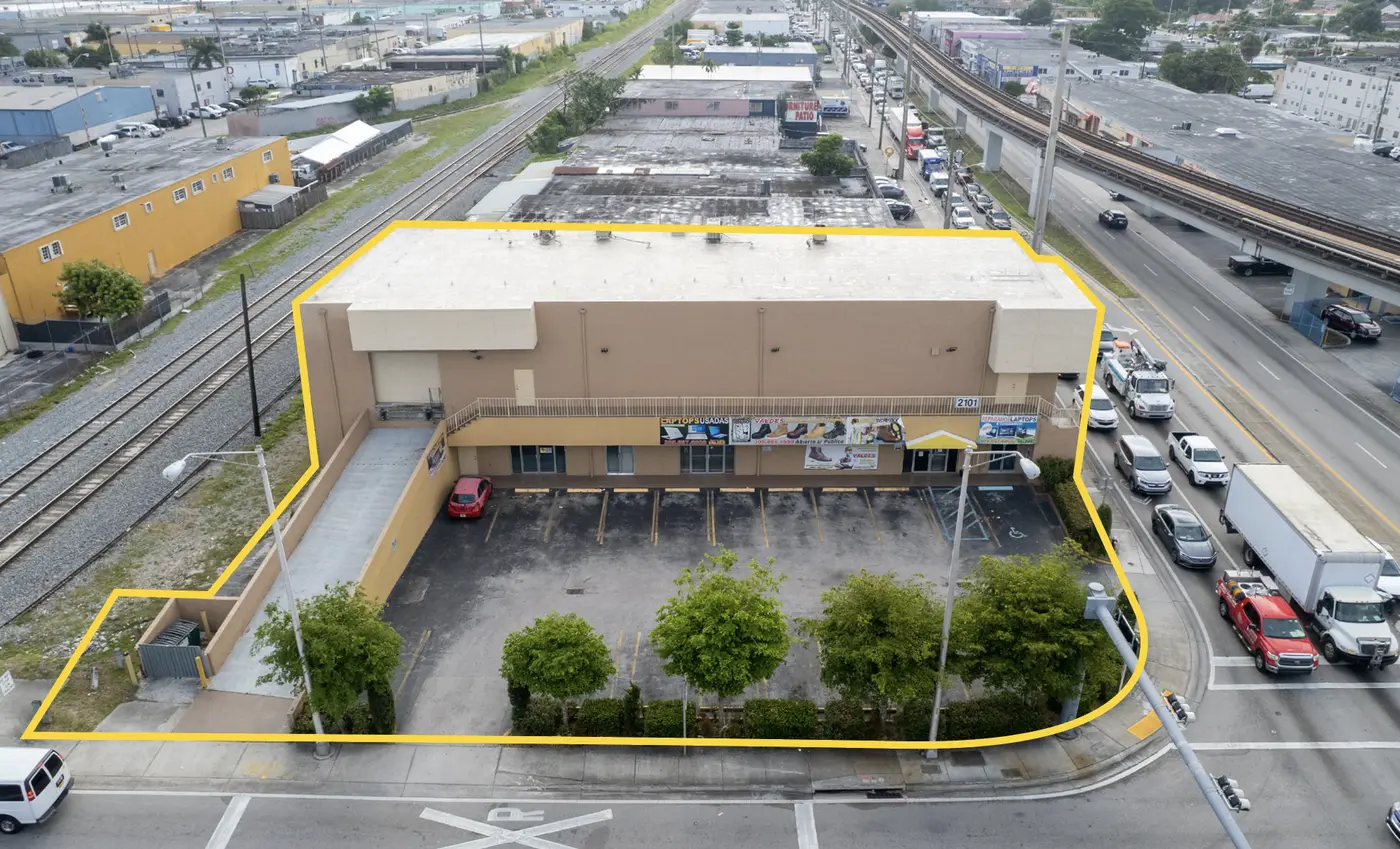 2101 W 4 Ave, Hialeah, FL — Mixed-use, leased