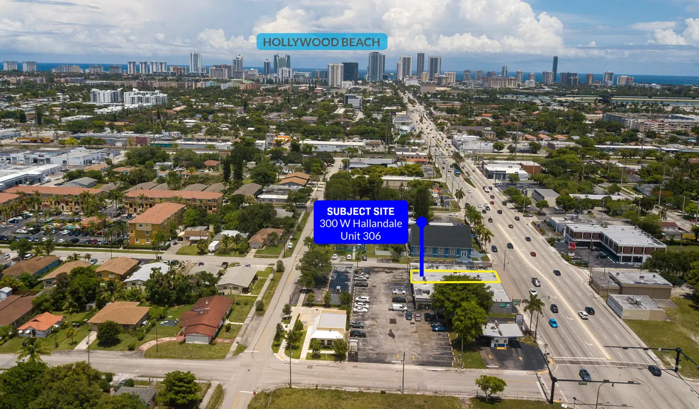 300 W Hallandale Beach Blvd — photograph 6