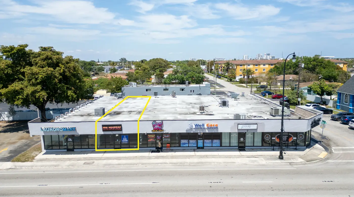 300 W Hallandale Beach Blvd, Hallandale Beach — Retail for lease