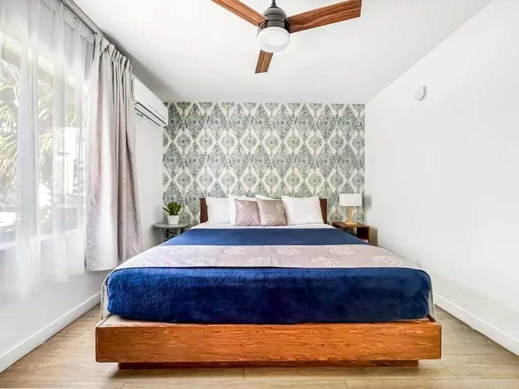 315 Arthur St, Hollywood — southeast view