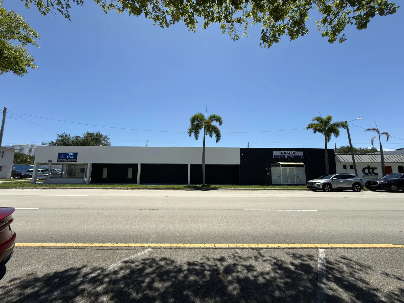601 S 21st Ave — photograph 4