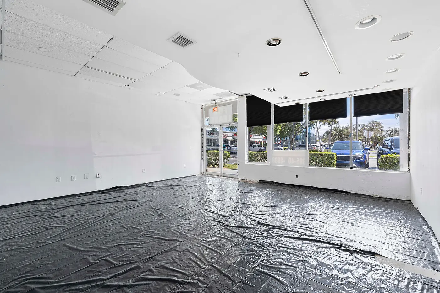 6201-6241 N Federal Hwy, Unit 102, Fort Lauderdale — Retail for lease