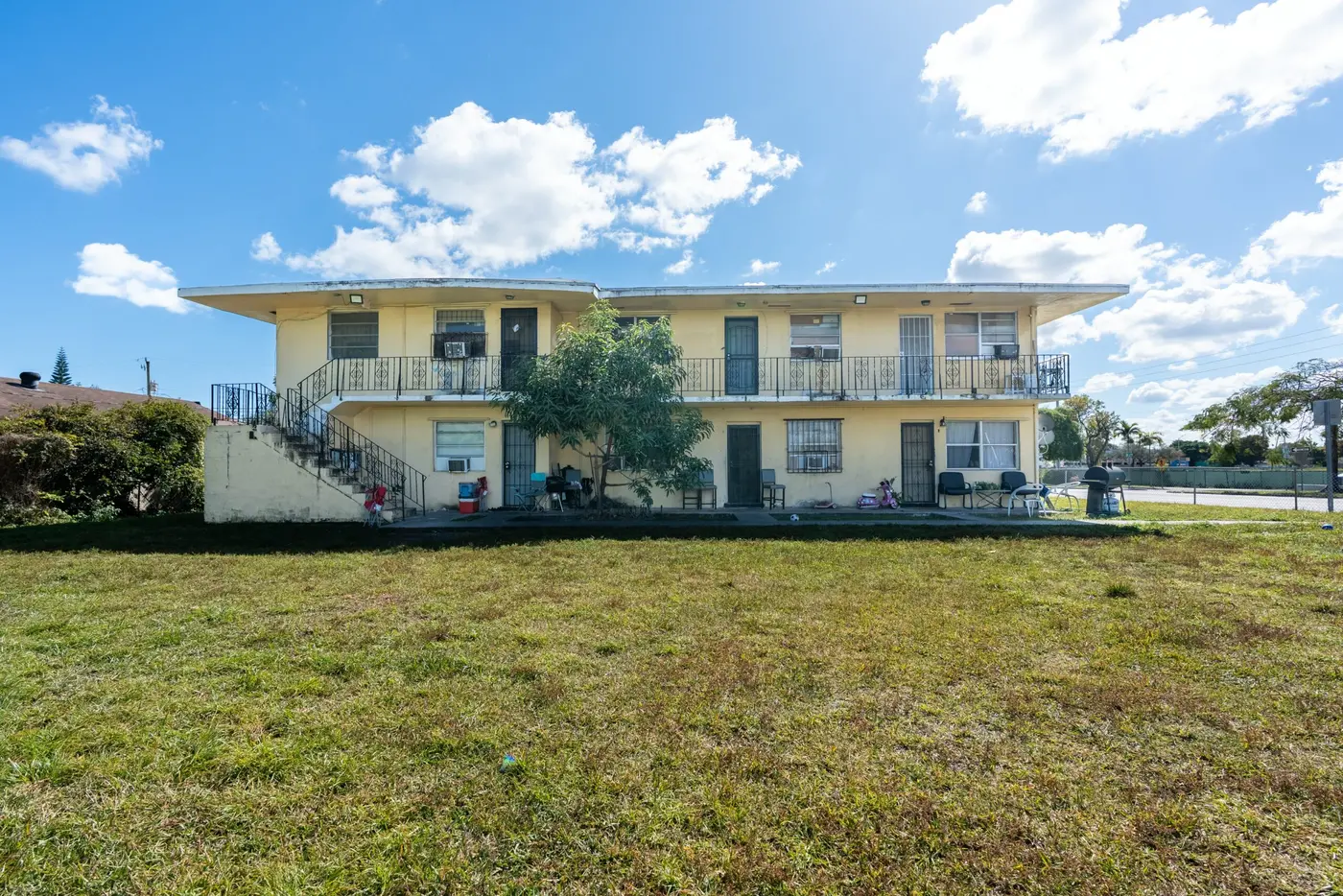 6401 NW 12 Ave — photograph 6