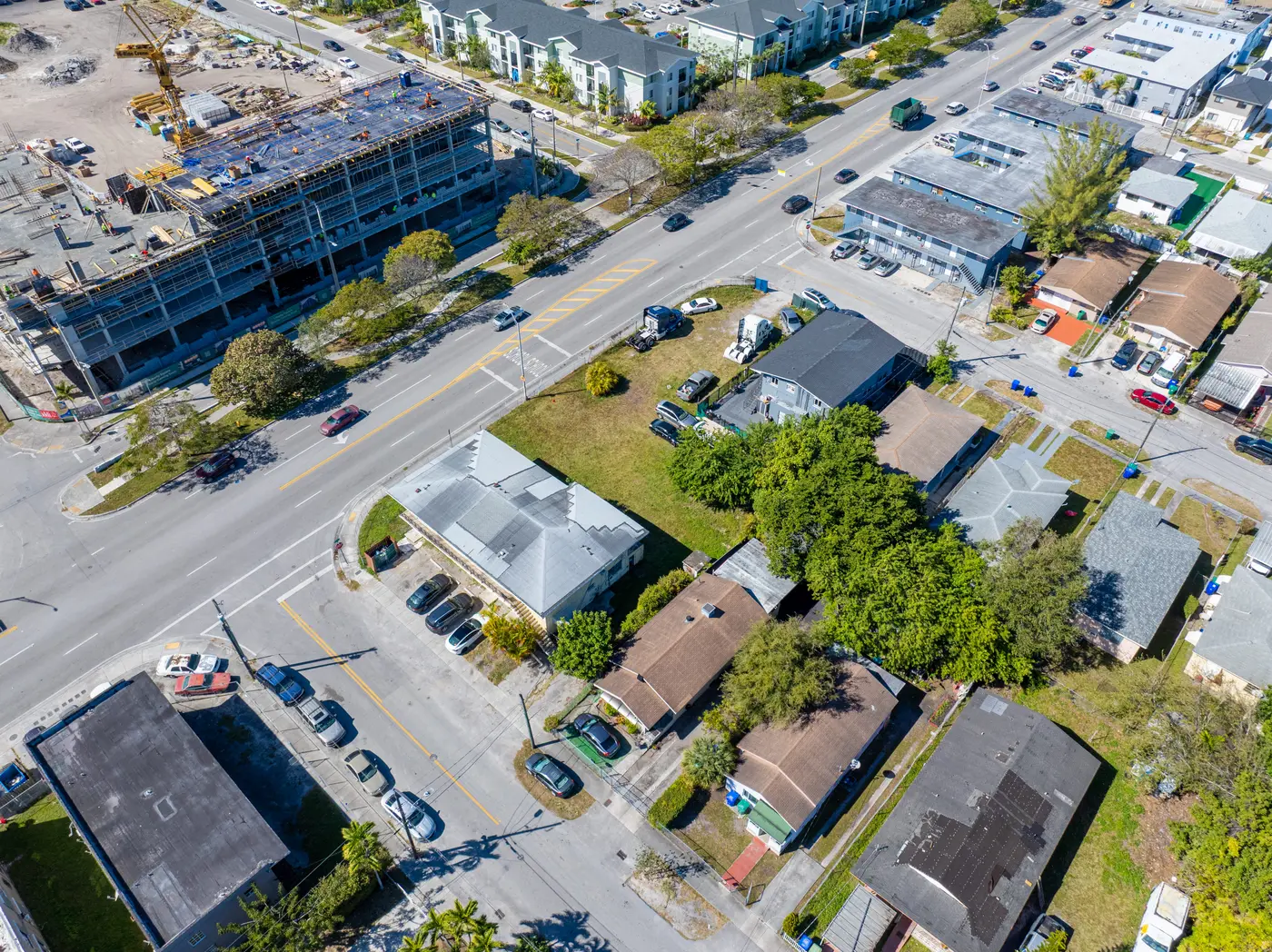 6425 NW 12th Ave — photograph 8