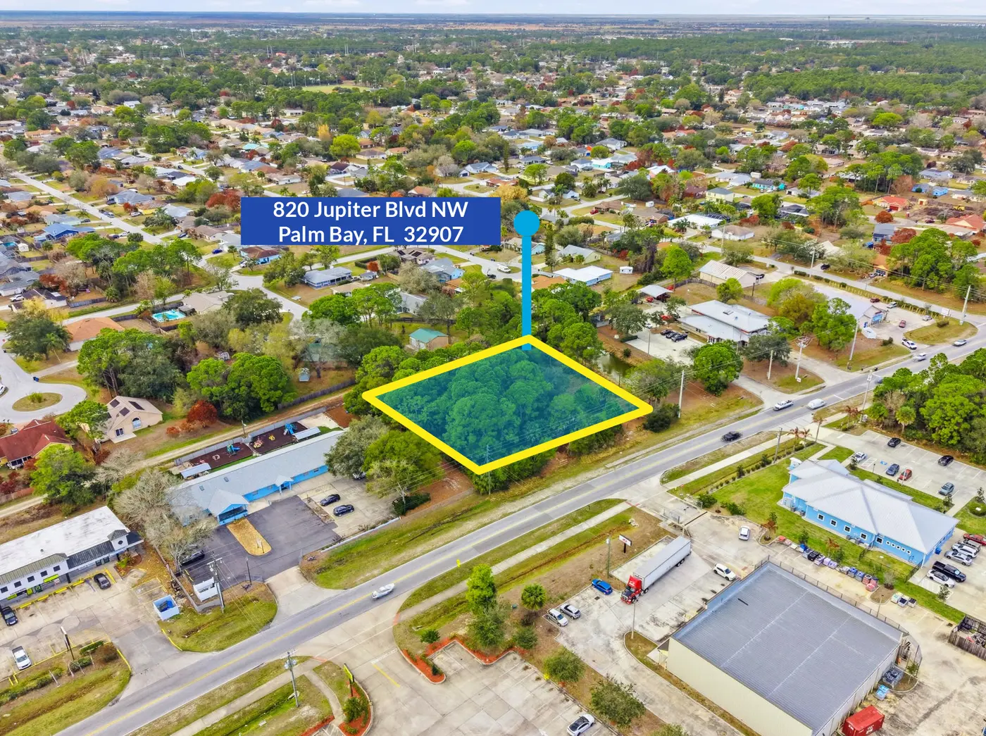 820 Jupiter Blvd NW — photograph 4