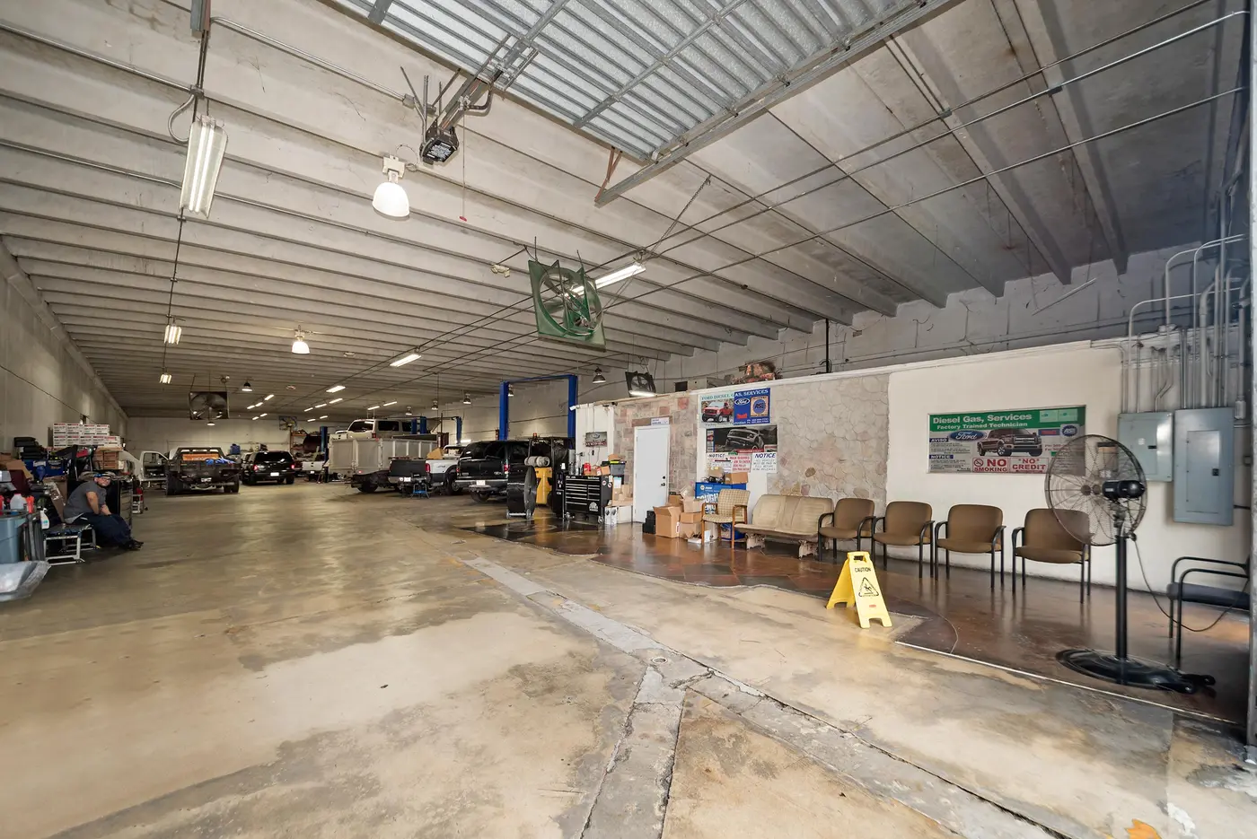 8230 NW 56 St — photograph 2