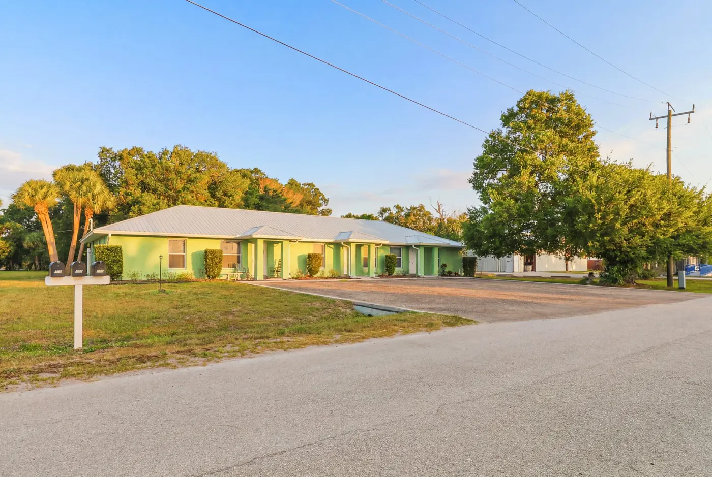 810 SW 2nd St & 110 SW 9th Ave